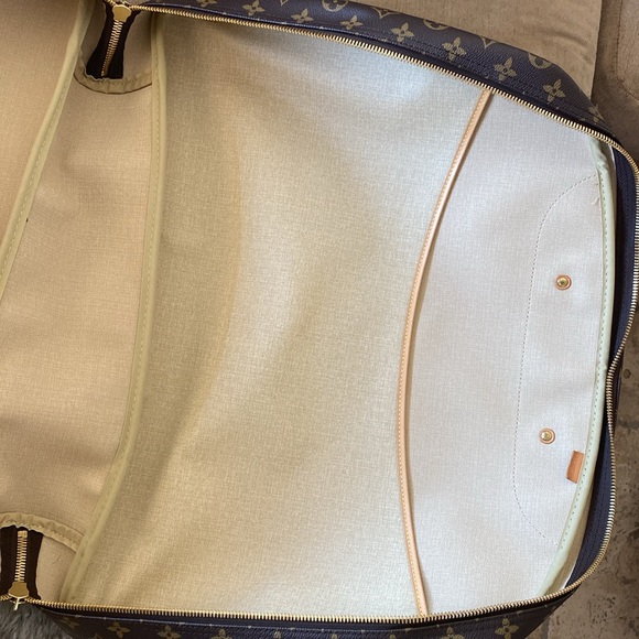 Preloved Louis Vuitton Monogram 2way Travel bag authentic - Picture 13 of 14